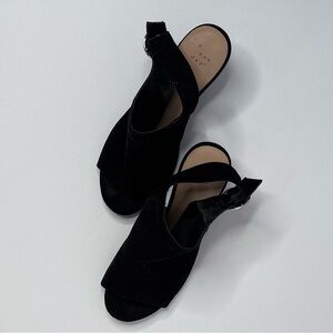 A New Day Black Sandals Elegant Minimalist Design